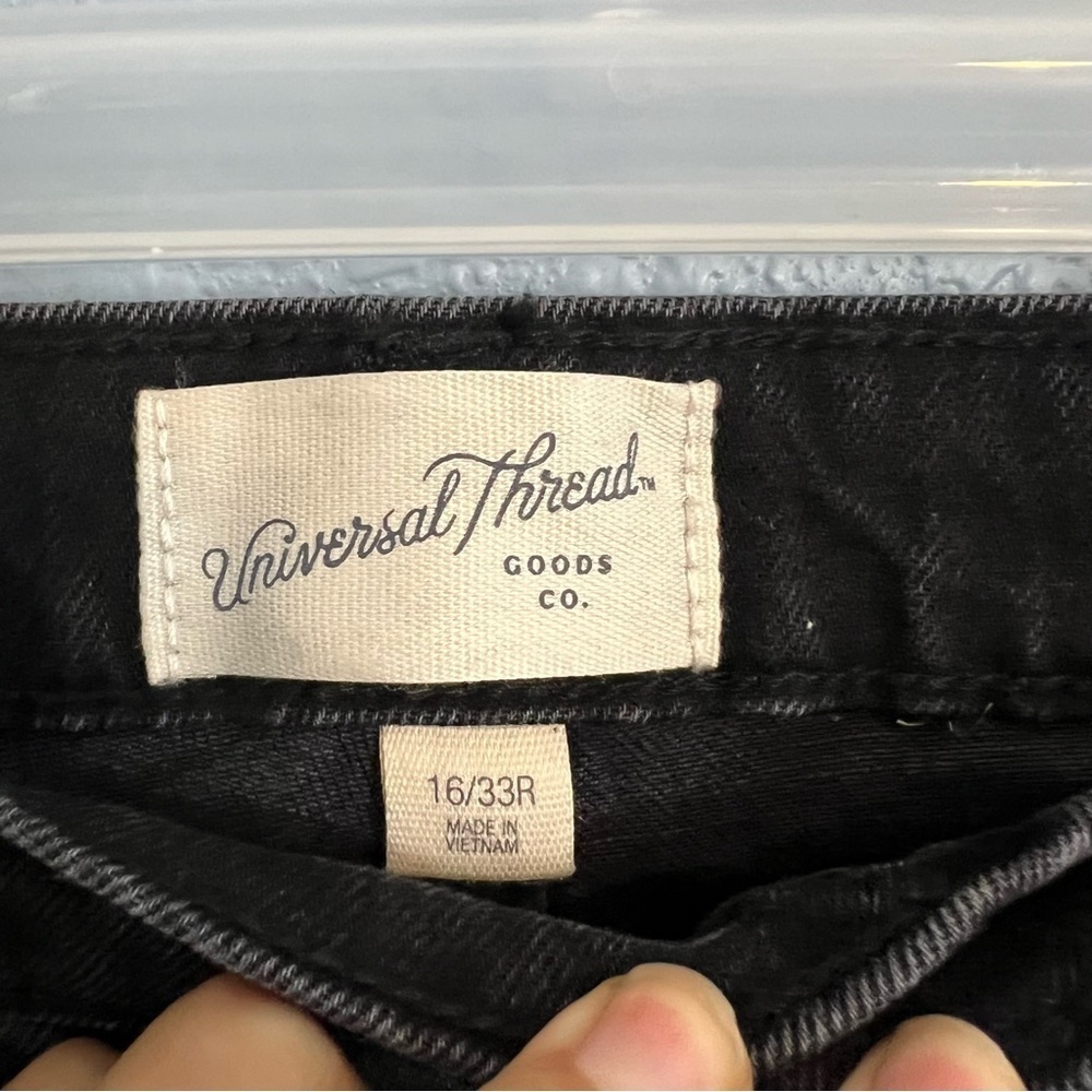 3/$30 ☀️ Universal Threads Vintage Straight Jeans Black - Picture 5 of 6